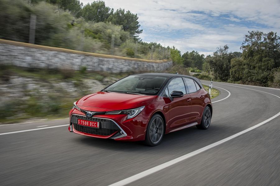  Toyota Corolla Hybrid 2018 года  (WW) (фото 43 из 61)